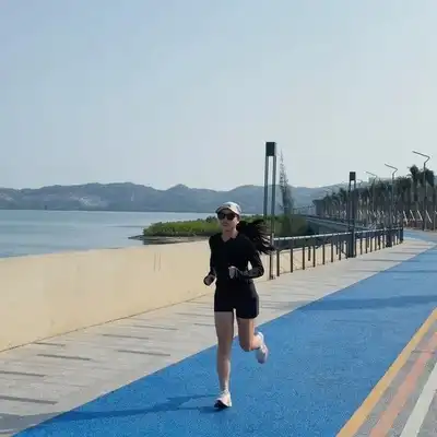 秦鹏欣